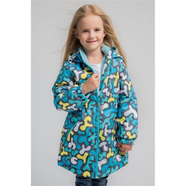 Демисезонная куртка Акварель на девочке